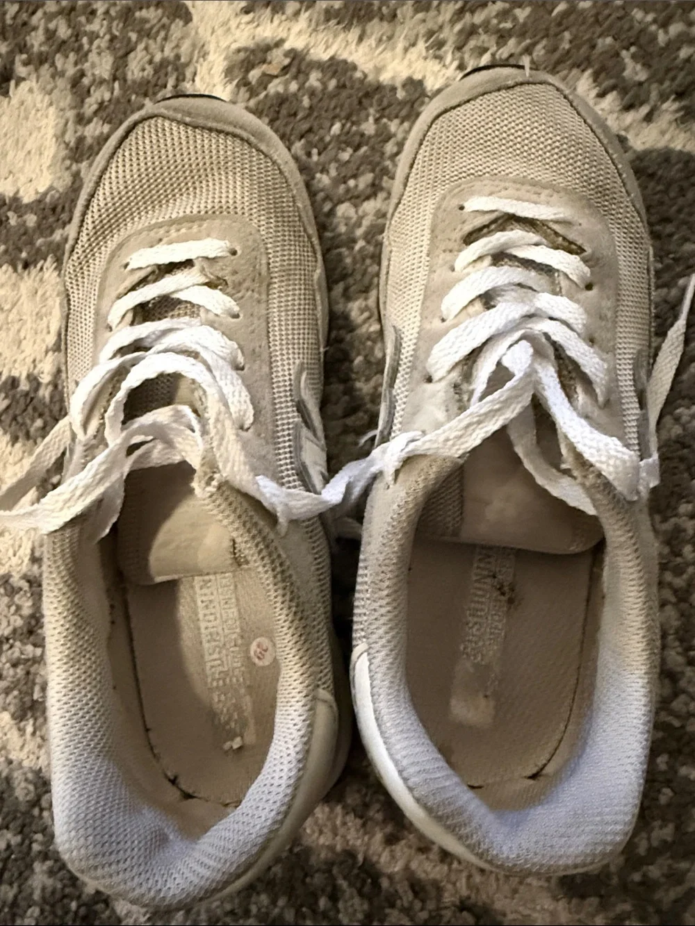 New Balance neutral light